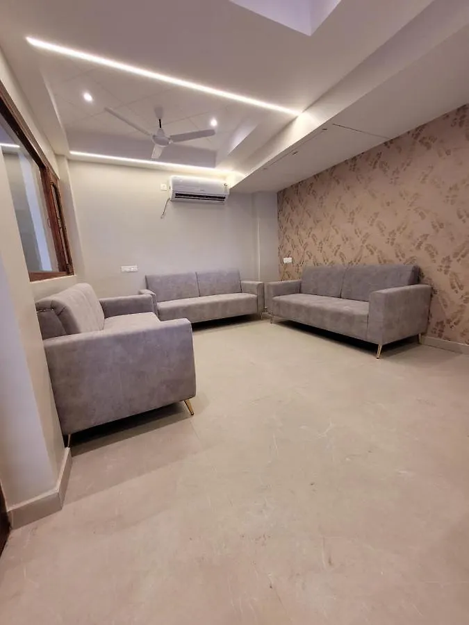 Hotel Ananda Kashi Varanasi 3*,  India