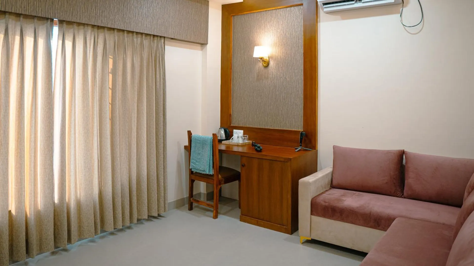 Hotel Ananda Kashi Varanasi