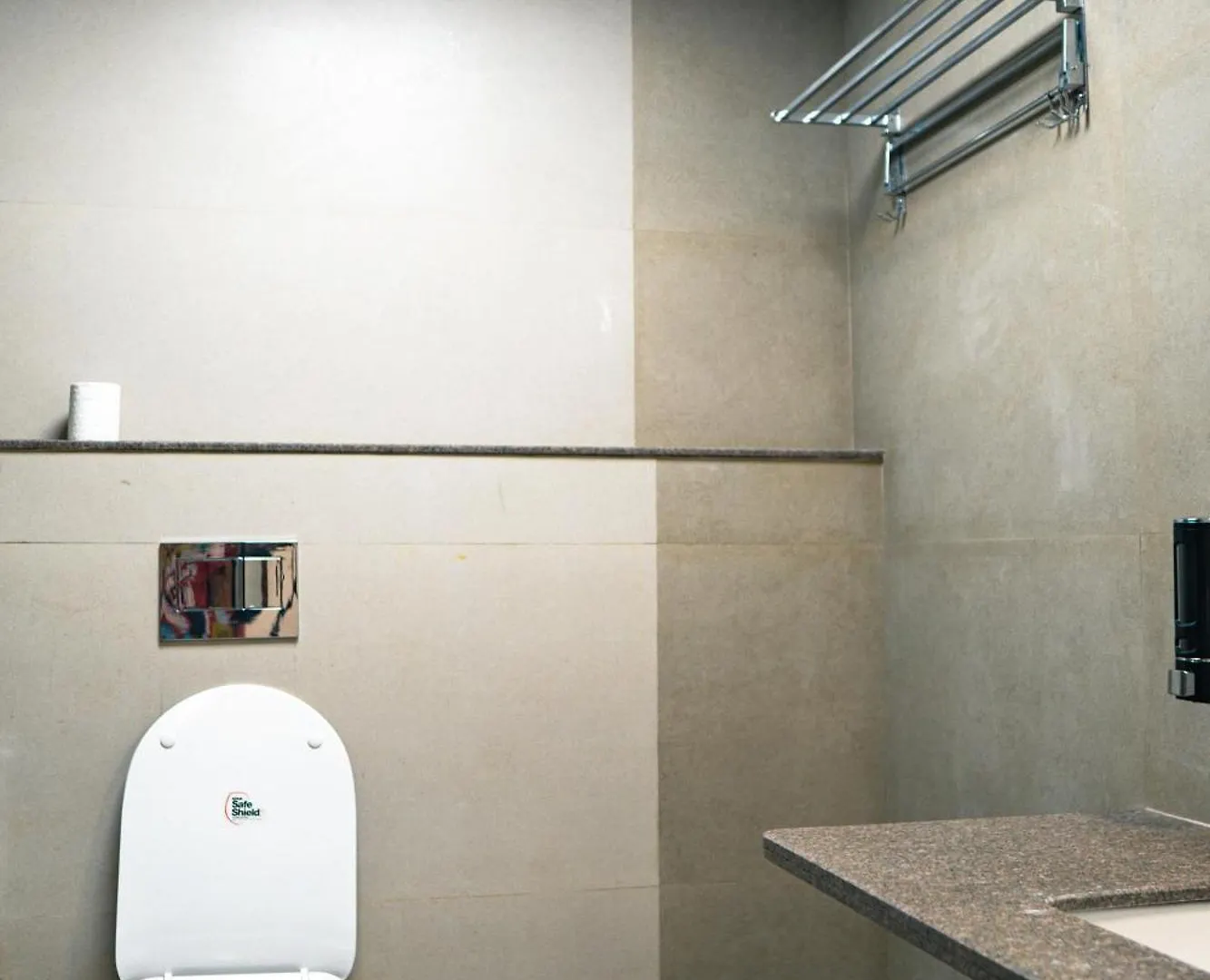 ***  Hotel Ananda Kashi Varanasi India