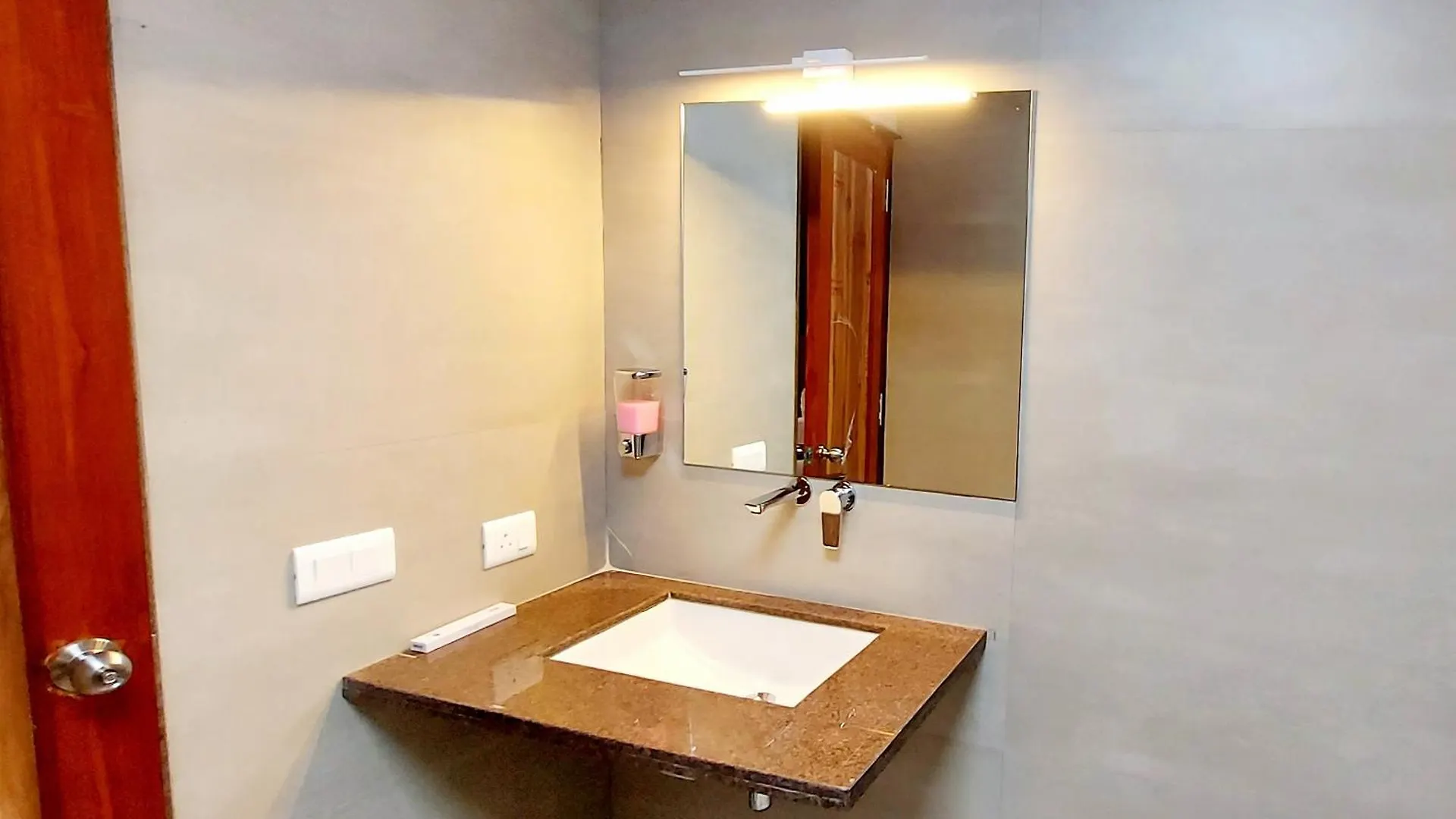 Hotel Ananda Kashi Varanasi India